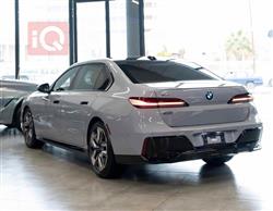 بي ام دبليو الفئة 7